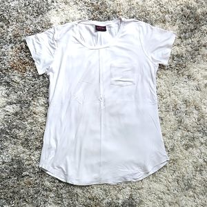 Peachymama Cool White Nursing Tee NWOT